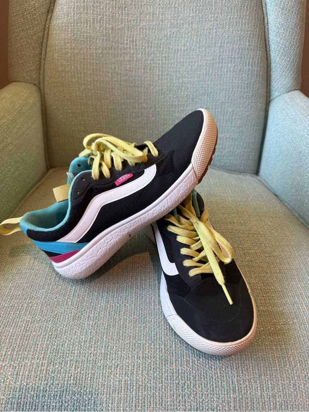 Vans UltraRange Women’s Sneakers